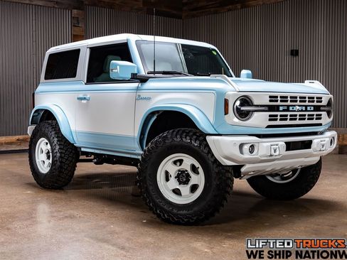 Used 2024 Ford Bronco Heritage Edition image 1