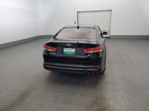 Used 2017 Kia Optima EX FWD image 7