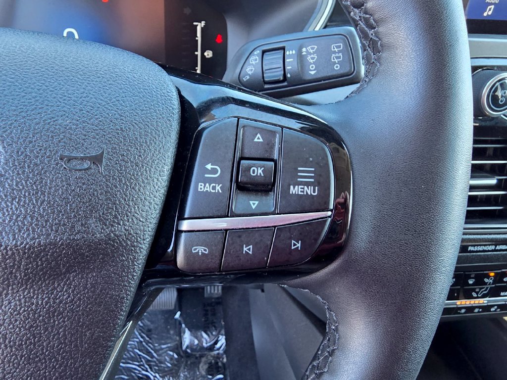 Used 2023 Ford Escape Active AWD/4WD image 19