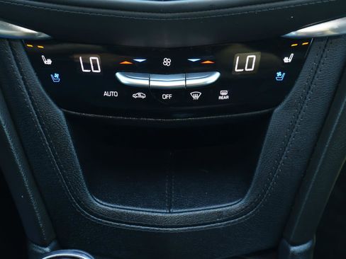 Used 2023 Cadillac XT5 Sportv w/ Platinum Package AWD/4WD image 31