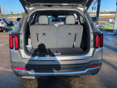 New 2026 Kia Sorento EX image 24
