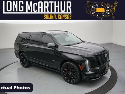 Used 2026 Cadillac Escalade V w/ LPO, ONYX Package