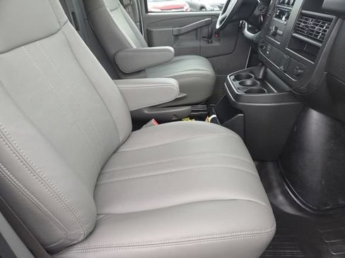 New 2026 GMC Savana 2500 w/ Enhanced Convenience Package RWD image 20