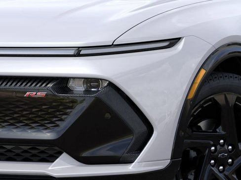 New 2025 Chevrolet Equinox EV RS w/ Convenience Package II image 34