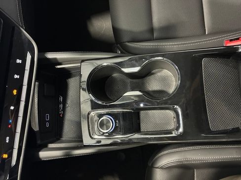 Used 2024 Buick Envision Preferred AWD/4WD image 23