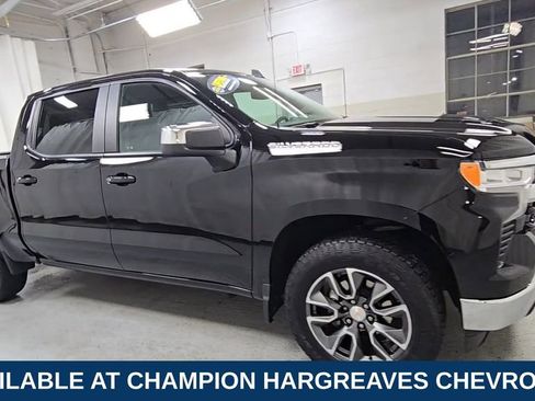 Certified 2024 Chevrolet Silverado 1500 LT image 2