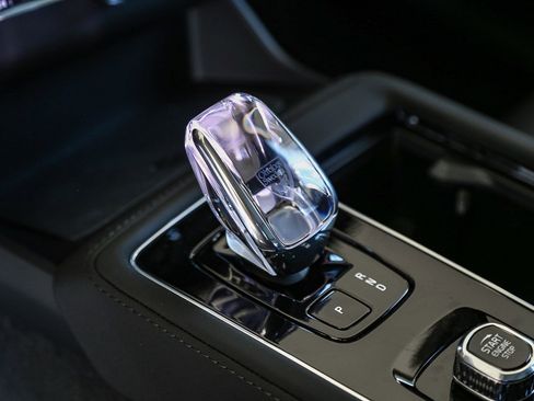 New 2026 Volvo XC90 T8 Ultra w/ Protection Package AWD/4WD image 19