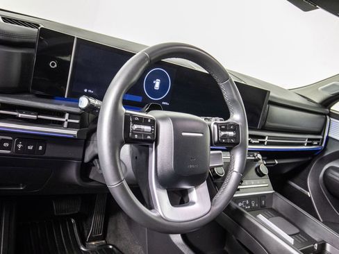 Used 2024 Hyundai Santa Fe Limited image 19