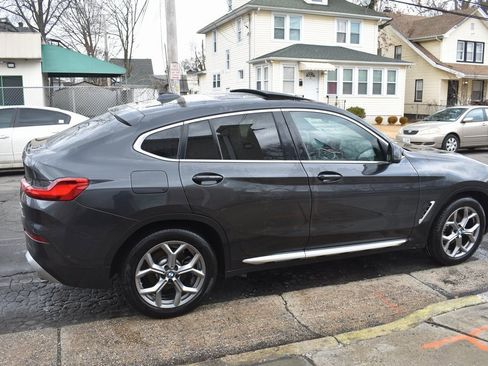 Used 2024 BMW X4 xDrive30i image 5