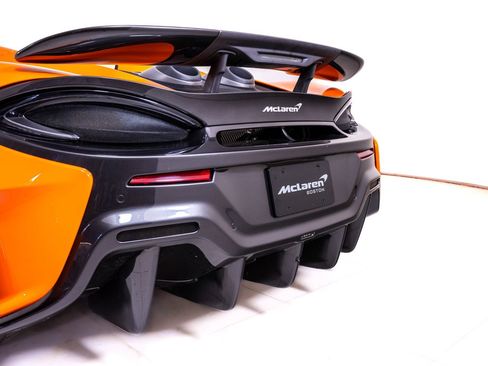 Used 2020 McLaren 600LT Spider RWD image 14