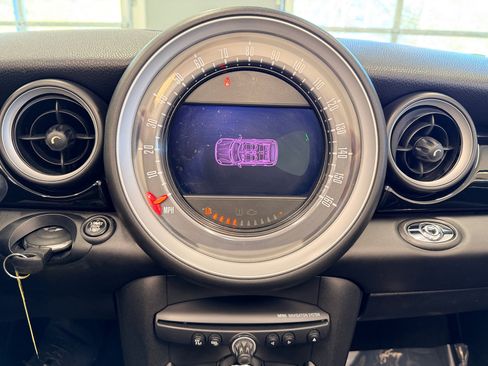 Used 2015 MINI Cooper S image 38