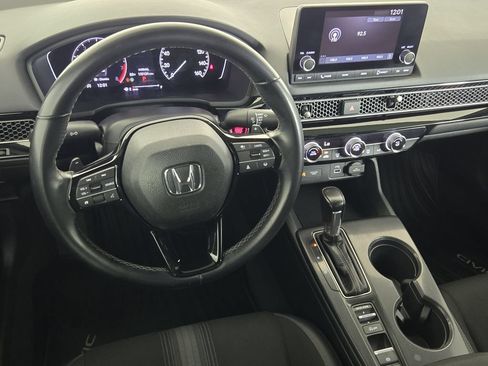 Used 2022 Honda Civic Sport image 29