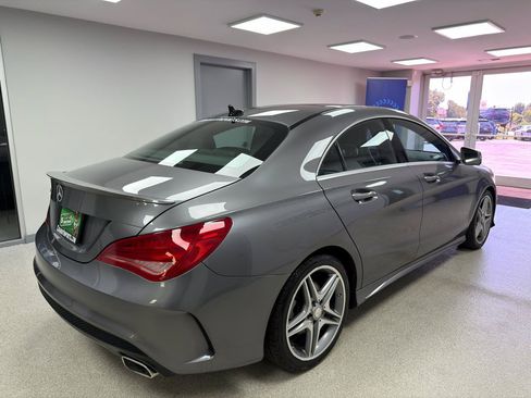 Used 2014 Mercedes-Benz CLA 250 image 3