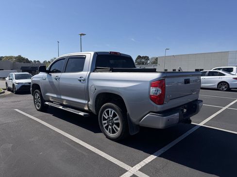 Used 2019 Toyota Tundra Platinum image 4