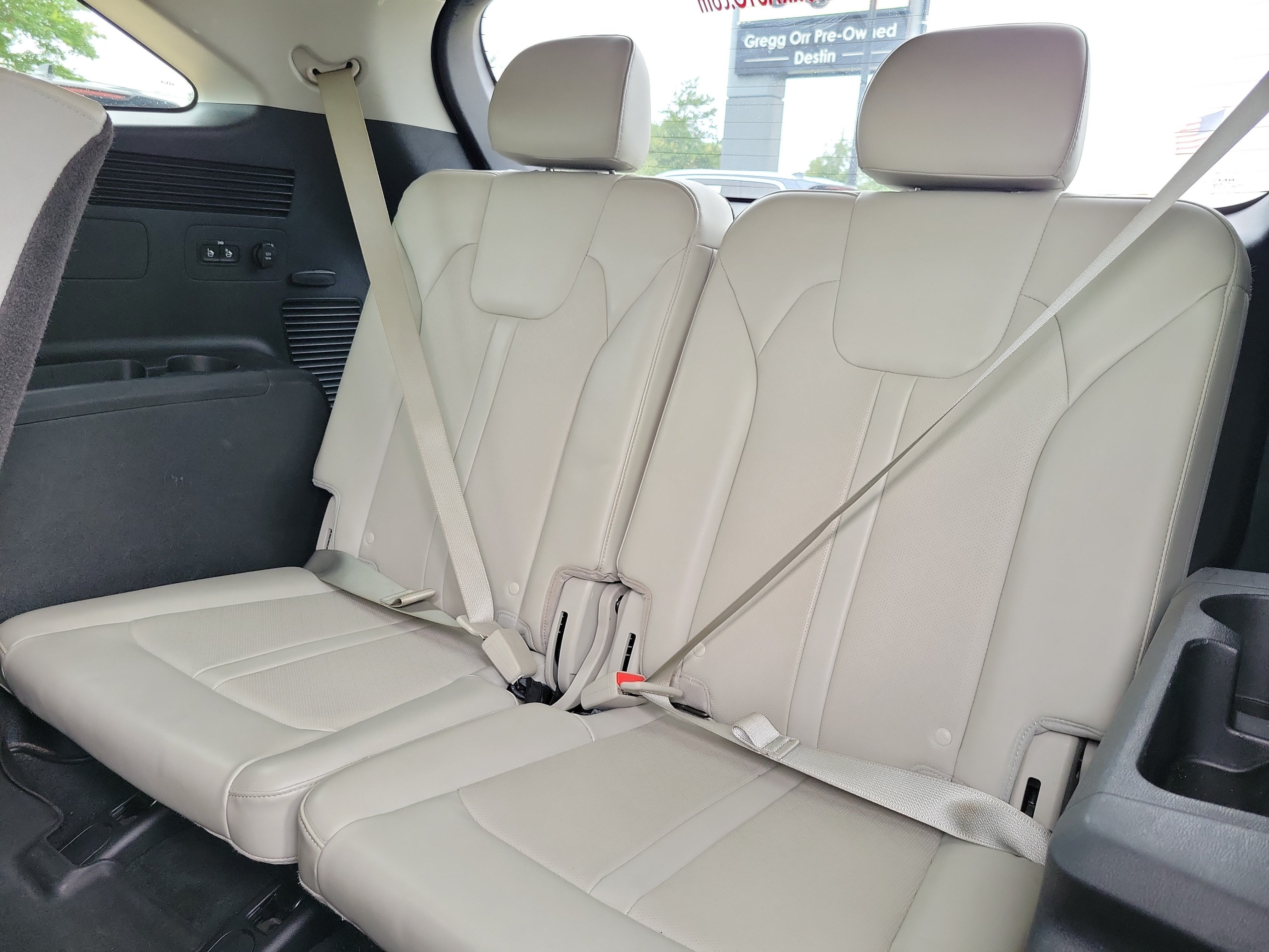 Used 2022 Kia Sorento S FWD image 31