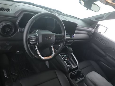 Used 2026 Chevrolet Colorado Trail Boss AWD/4WD image 17