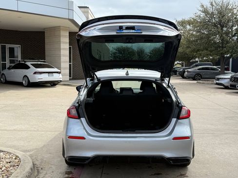 Used 2023 Honda Civic Sport image 5