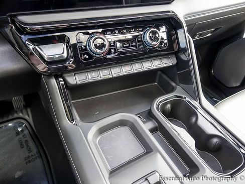 New 2026 GMC Sierra 2500 AT4X AWD/4WD image 23