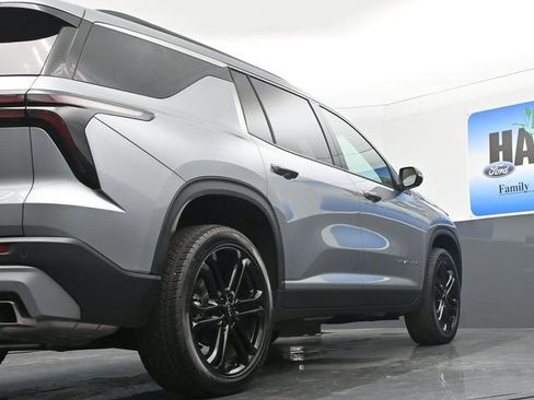 New 2026 Chevrolet Traverse LT w/ Driver Confidence Package image 22