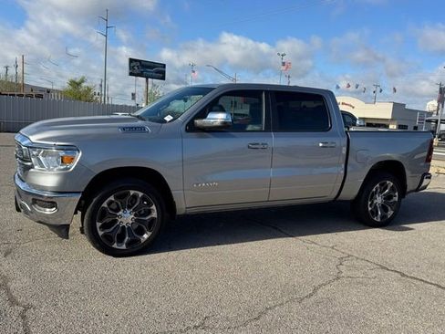 Certified 2024 RAM 1500 Laramie AWD/4WD image 3