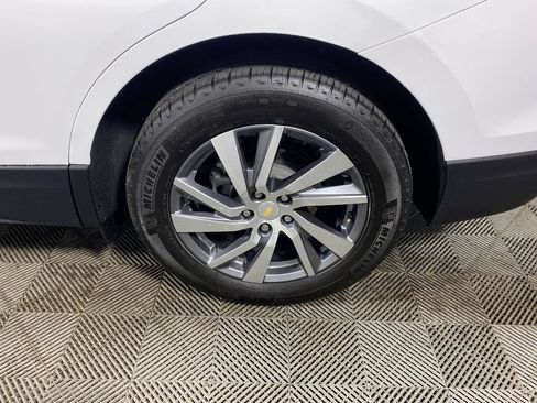 Certified 2022 Chevrolet Equinox Premier AWD/4WD image 10