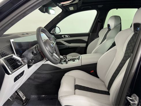 New 2026 BMW X5 M Competition w/ Executive Package AWD/4WD image 9