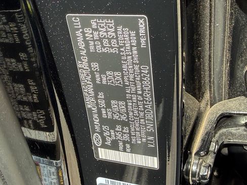 Certified 2024 Hyundai Santa Cruz SEL AWD/4WD image 35