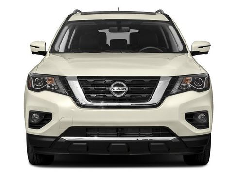 Used 2017 Nissan Pathfinder Platinum AWD/4WD image 8
