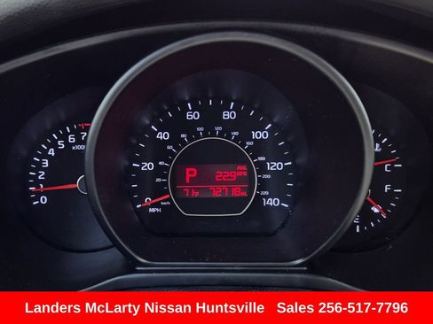 Used 2016 Kia Soul FWD image 25