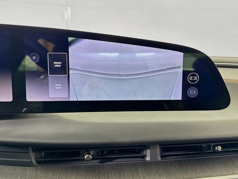 Used 2023 Lucid Air Touring AWD/4WD image 42