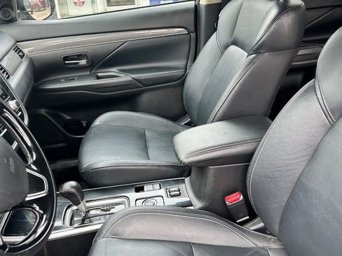 Used 2020 Mitsubishi Outlander SEL AWD/4WD image 4