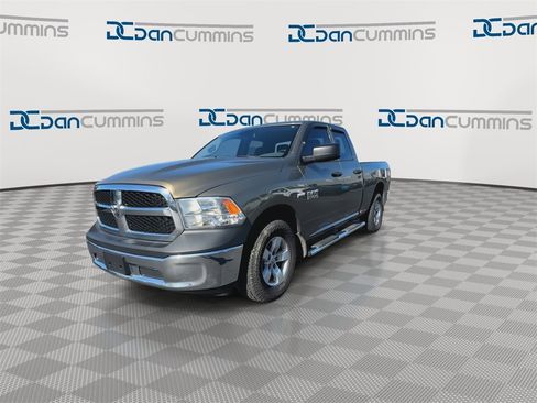Used 2013 RAM 1500 ST w/ SXT Appearance Group image 4