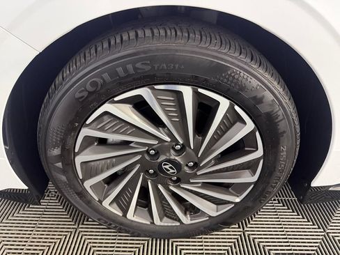 Used 2025 Hyundai Sonata SEL FWD image 12