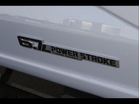 New 2025 Ford F250 Lariat w/ Lariat Ultimate Package image 11