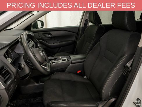 Used 2024 Nissan Rogue S AWD/4WD image 9
