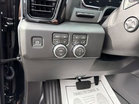 New 2026 GMC Sierra 1500 AT4 w/ AT4 Premium Package AWD/4WD image 19