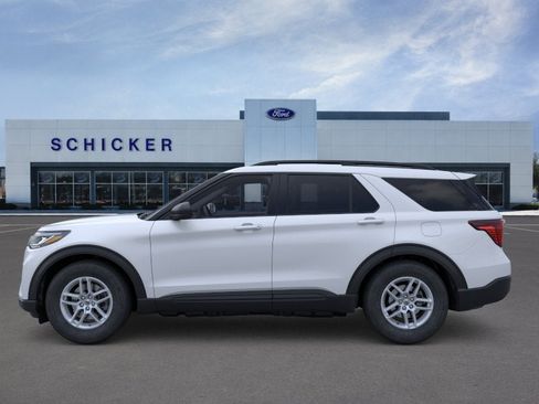 New 2026 Ford Explorer Active AWD/4WD image 3