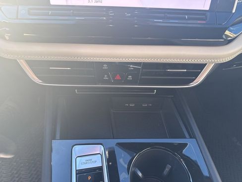 Certified 2024 Volkswagen Atlas Cross Sport SEL Premium R-Line image 19