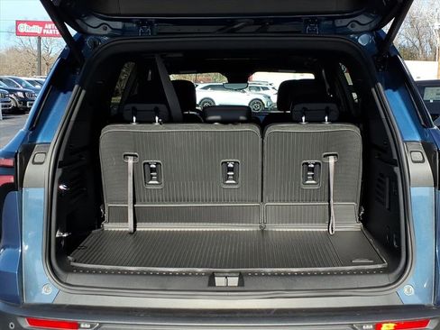 Used 2026 Chevrolet Traverse Z71 w/ Driver Confidence Package image 8