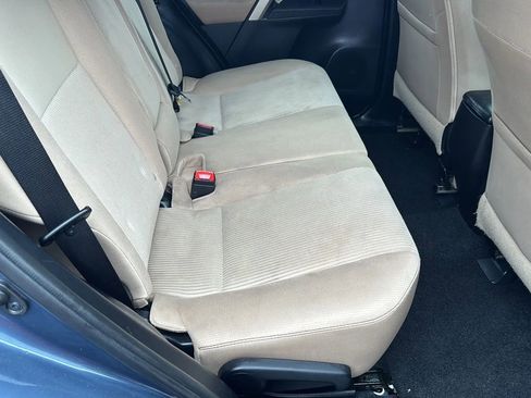 Used 2014 Toyota RAV4 XLE image 16