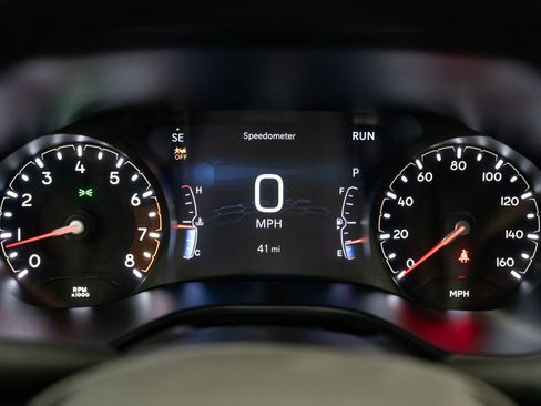 New 2026 Jeep Compass Latitude AWD/4WD image 17