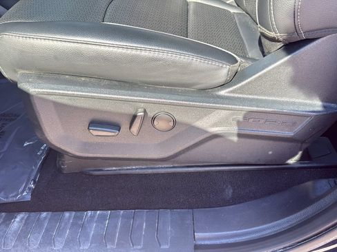 Certified 2025 Ford F150 Lariat AWD/4WD image 17