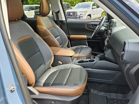 Used 2024 Ford Bronco Sport Outer Banks w/ Tech Package image 17