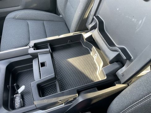 Used 2019 RAM 1500 Big Horn image 49