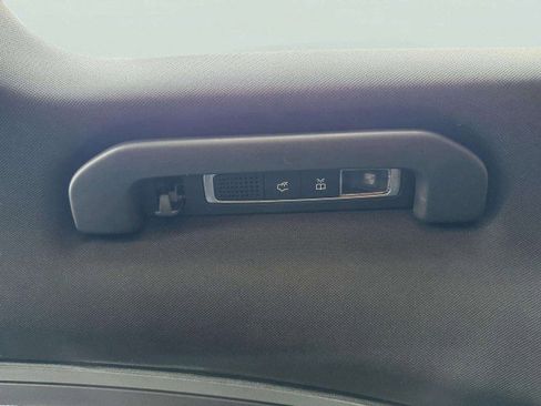 Used 2015 Mercedes-Benz S 550 4MATIC Sedan image 37