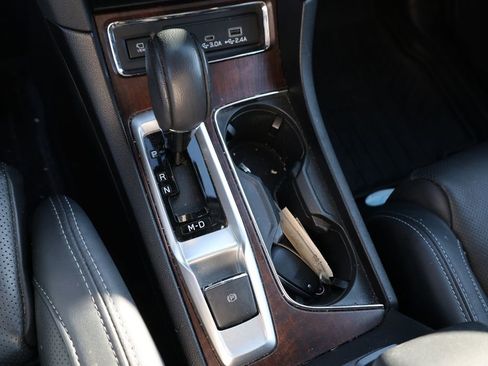 Used 2023 Subaru Ascent Touring image 11