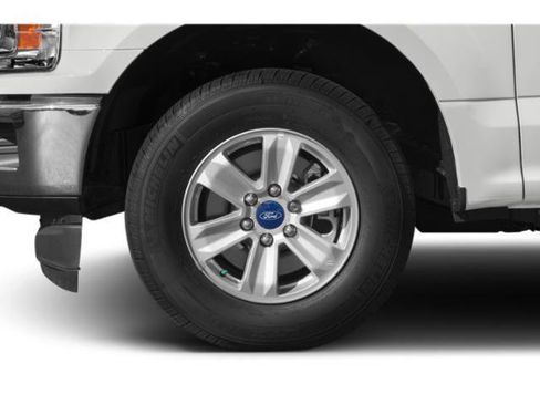 Used 2018 Ford F150 XL w/ Equipment Group 101A Mid RWD image 11