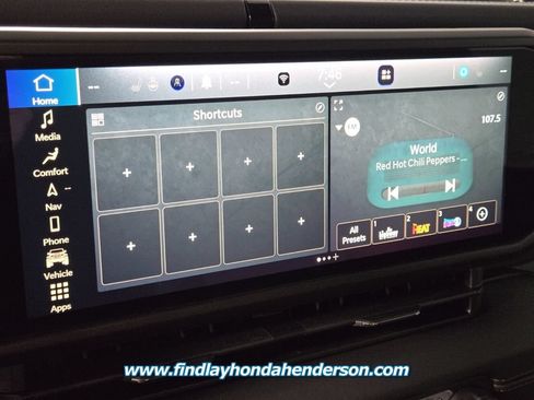 Used 2025 Jeep Gladiator Mojave AWD/4WD image 29