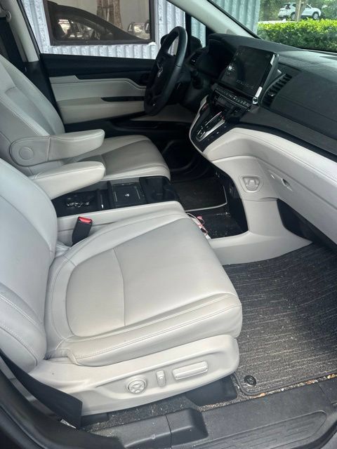 Used 2025 Honda Odyssey EX-L image 7