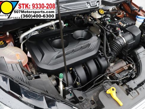 Used 2020 Ford EcoSport SE w/ SE Convenience Package image 25